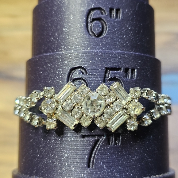 Smart Set Rhinestone Bracelet - Picture 12 of 16